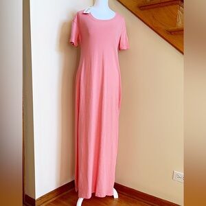 Women’s Casual Dress Size Medium Solid Pink Dress Side Slit Open Back Long NEW